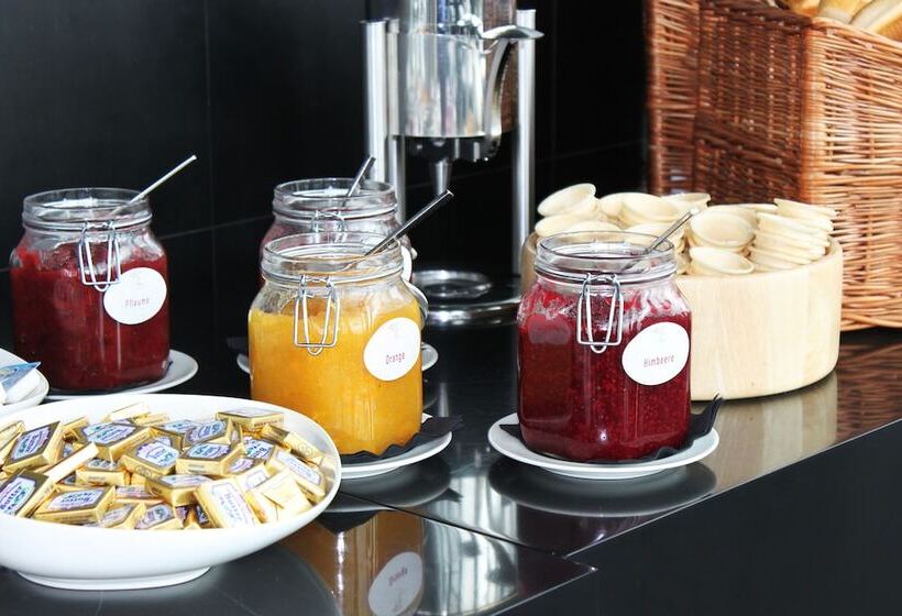 호텔 Empire Riverside