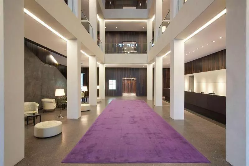 酒店 Empire Riverside