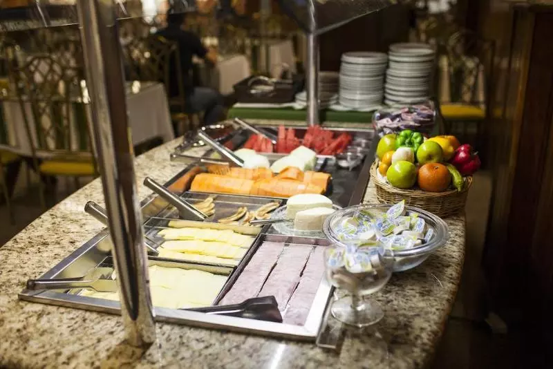 Hotel Goldmen Select Maringá