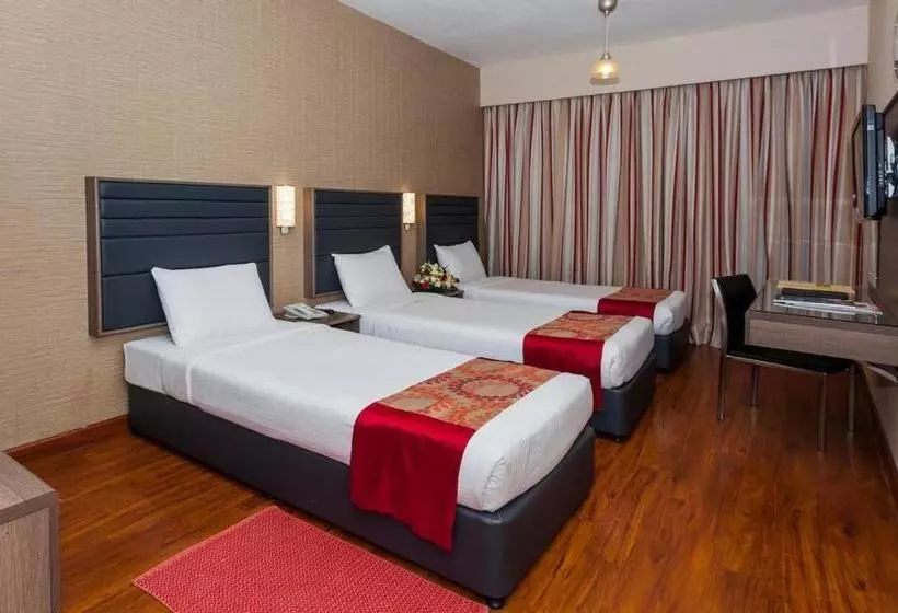 Отель Oasis Deira