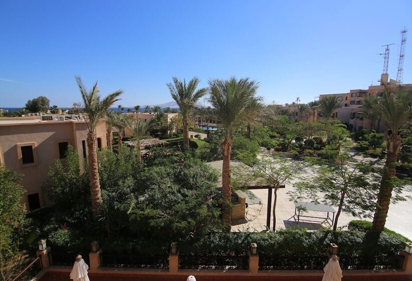 هتل Tamra Beach Resort