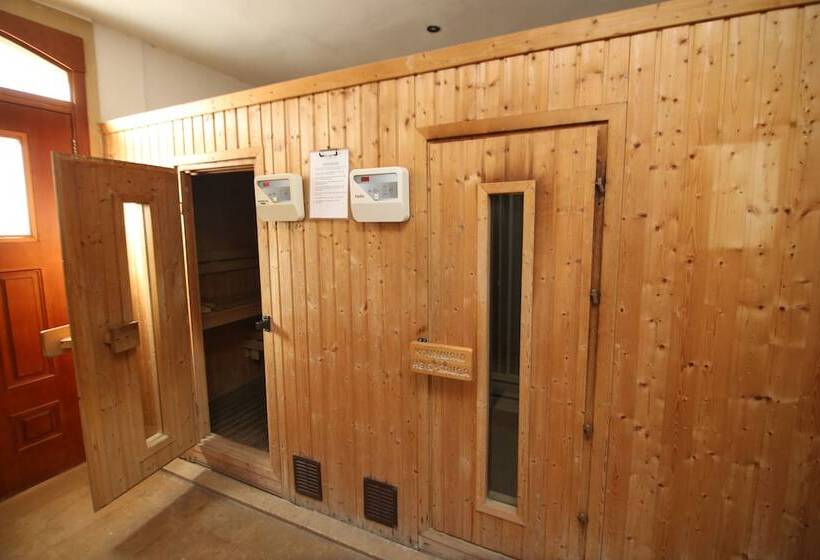 هتل Tamra Beach Resort