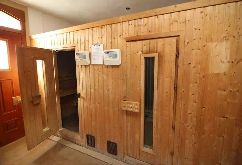 هتل Tamra Beach Resort