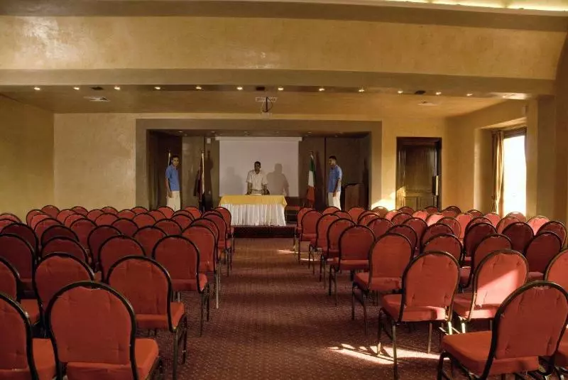 هتل Tamra Beach Resort