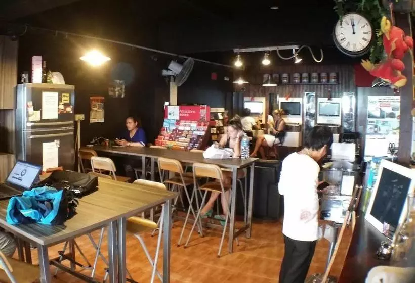 هتل The Inncrowd Backpackers Hostel, Singapore
