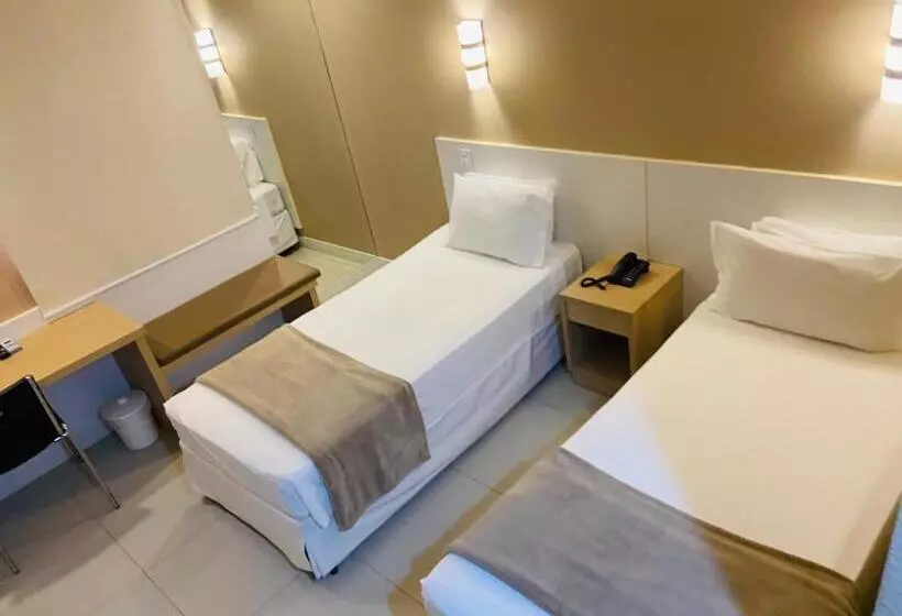 Hotel Thomasi Express