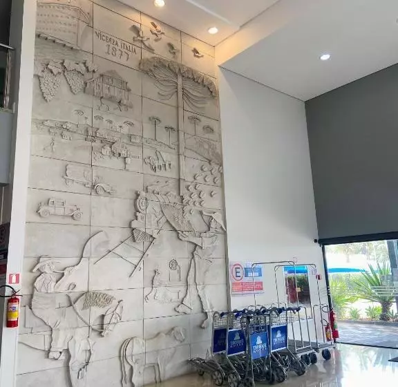 Hotel Thomasi Express