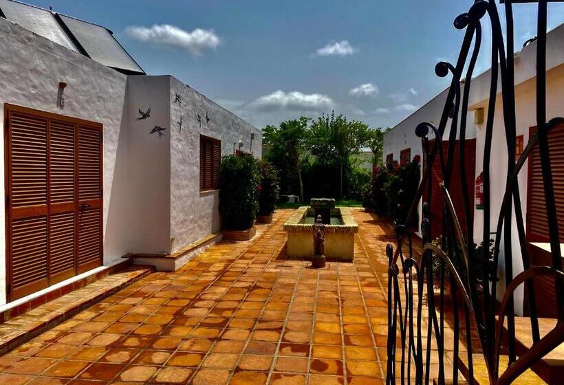 Albergue Spirit Garden Tarifa