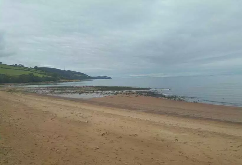 Aamiaismajoitus (B&B) Hillhaven Bed &breakfast