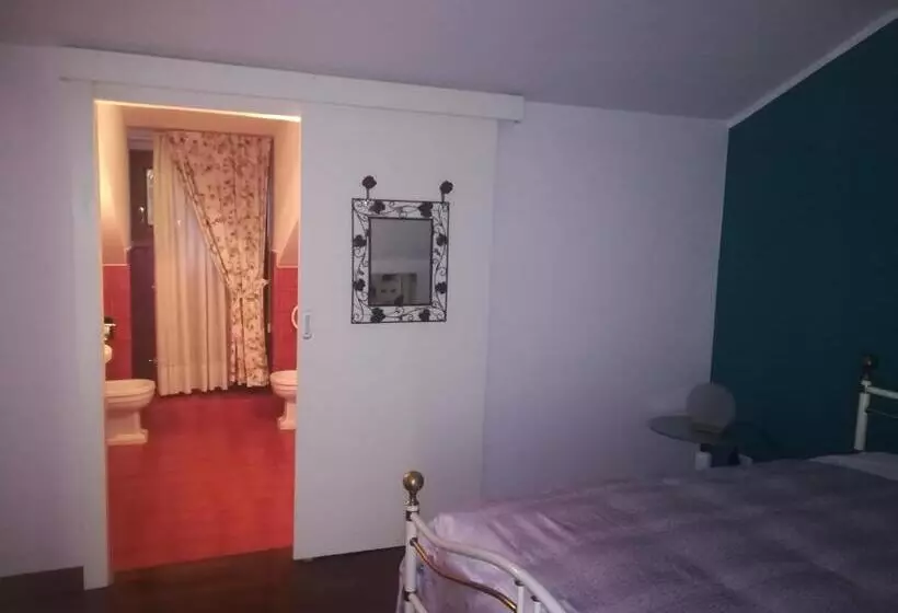 ベッドアンドブレックファースト Villa Magnolia Garda Lake