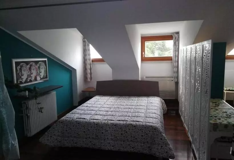ベッドアンドブレックファースト Villa Magnolia Garda Lake
