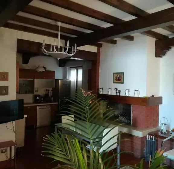 ベッドアンドブレックファースト Villa Magnolia Garda Lake