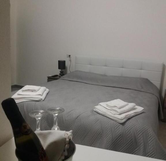 פנסיון Affittacamere Gallurà