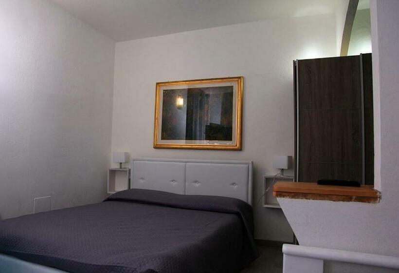 פנסיון Affittacamere Gallurà