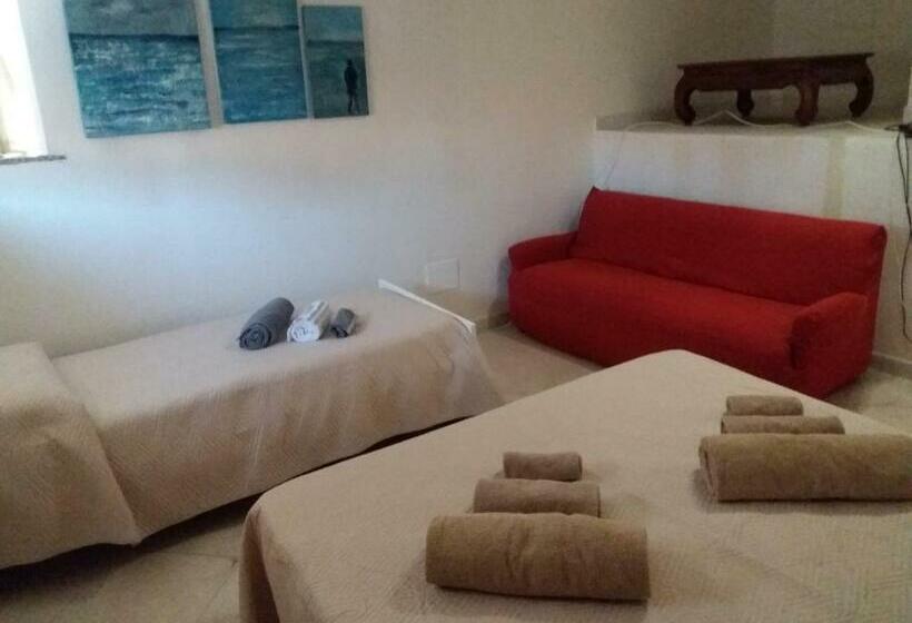 פנסיון Affittacamere Gallurà