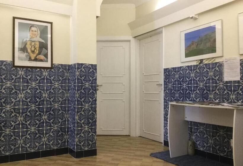 پانسیون Microrent Rooms