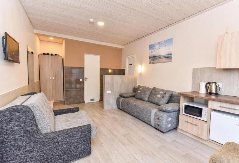 پانسیون Poilsis Palangoje