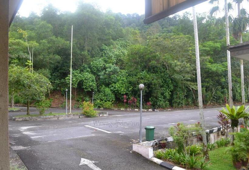 Общежитие Wawa S Golf View Inn