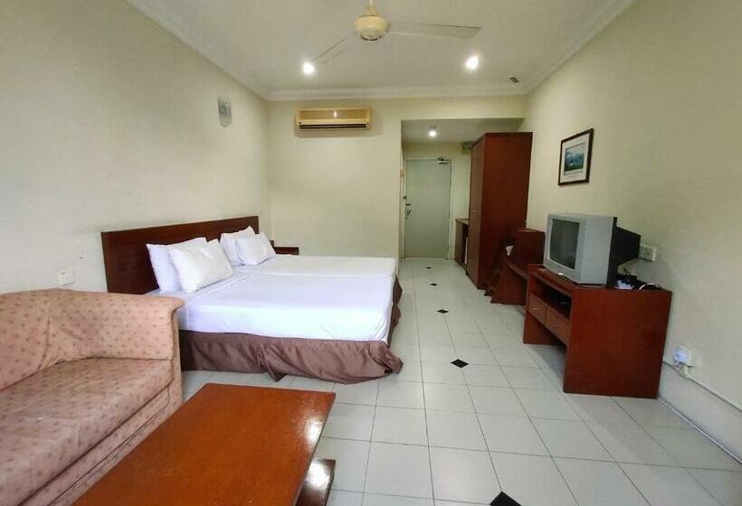 Общежитие Wawa S Golf View Inn