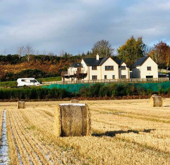 住宿加早餐  Doura Lodge
