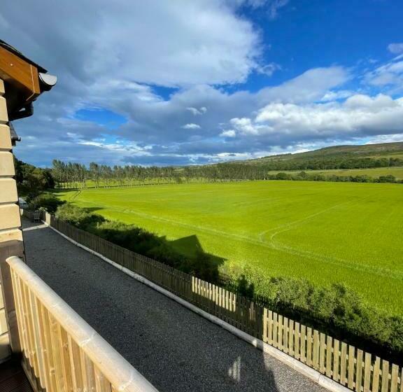 住宿加早餐  Doura Lodge