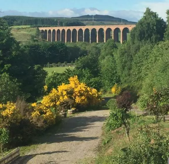 Aamiaismajoitus (B&B) Doura Lodge