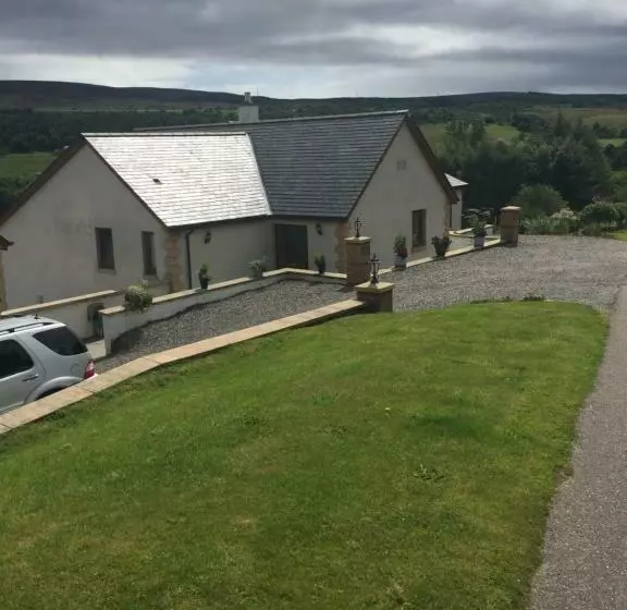 Aamiaismajoitus (B&B) Doura Lodge