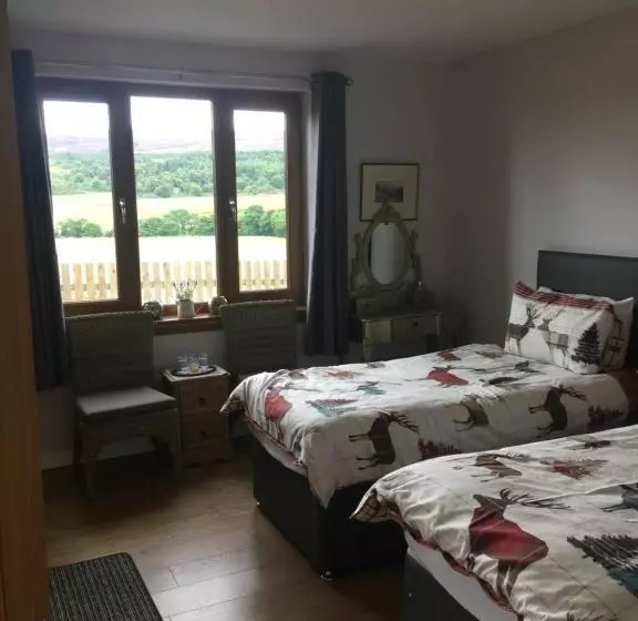 Aamiaismajoitus (B&B) Doura Lodge