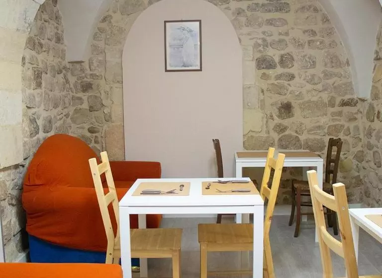 Aamiaismajoitus (B&B) Il Cortile 1940