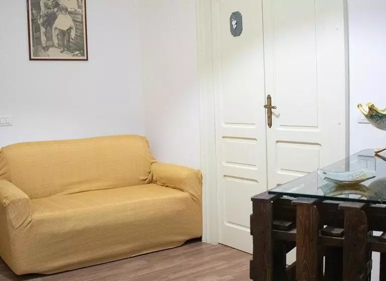 Aamiaismajoitus (B&B) Il Cortile 1940