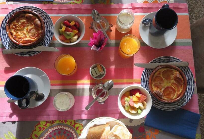 住宿加早餐  L Oustalet