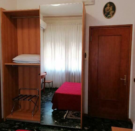 تختخواب و صبحانه Sacco Bed&breakfast