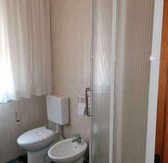 تختخواب و صبحانه Sacco Bed&breakfast