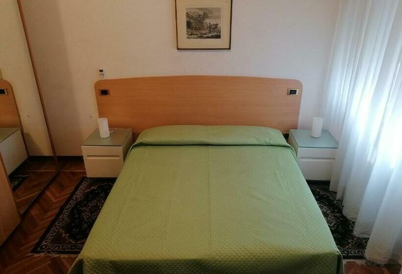 تختخواب و صبحانه Sacco Bed&breakfast