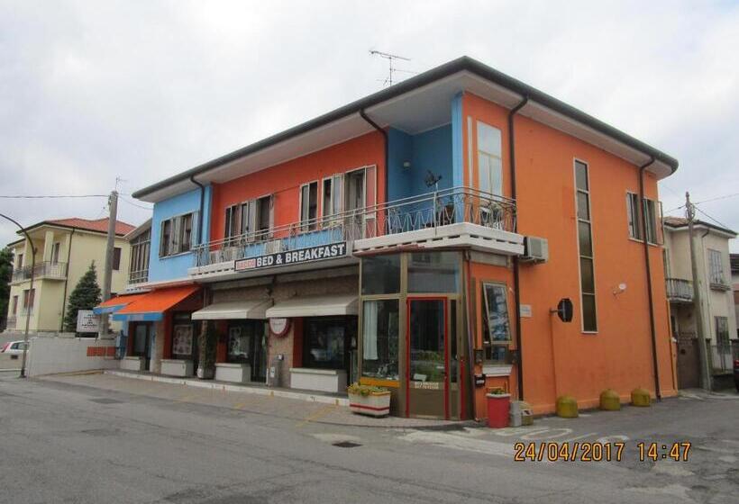 تختخواب و صبحانه Sacco Bed&breakfast