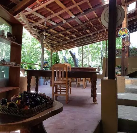 ホテル El Eden Bungalows