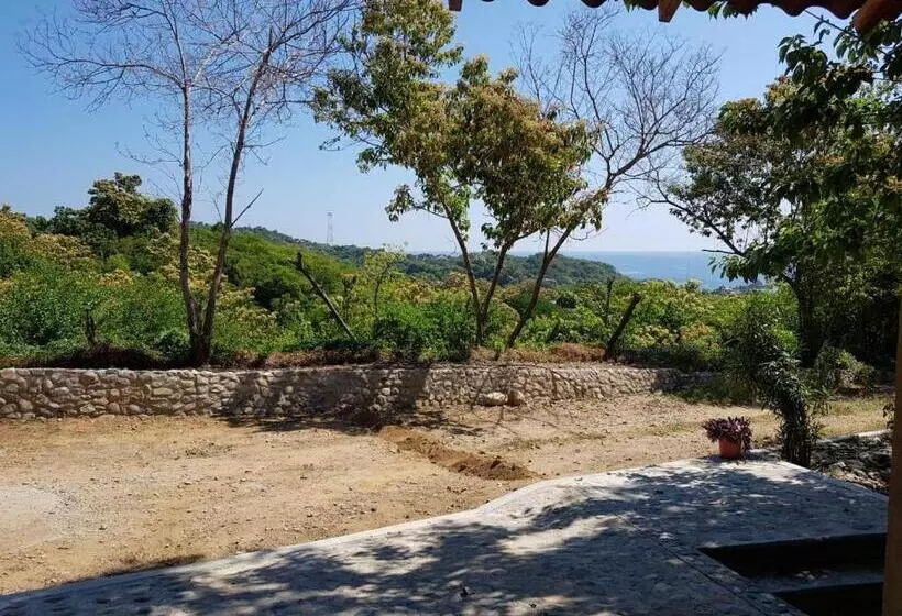 ホテル El Eden Bungalows