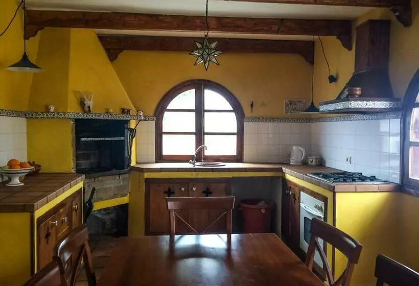 پانسیون Casa Antonia Guest House