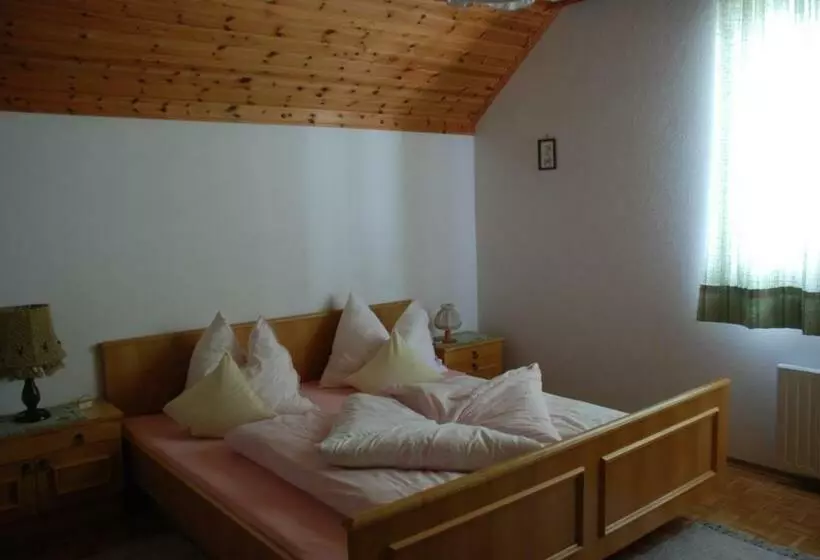 Majatalo Haus Grundner