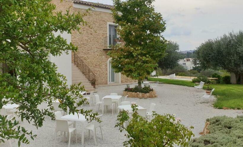 بنسيون Uliwood