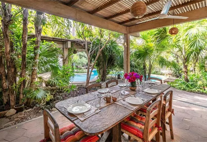 Villa Maria Bed And Breakfast