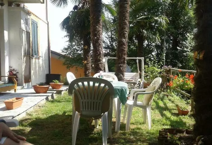 ベッドアンドブレックファースト Cà Pinotta