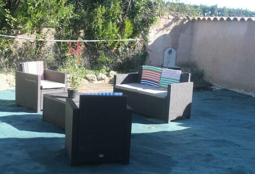 ベッドアンドブレックファースト Es Aqui