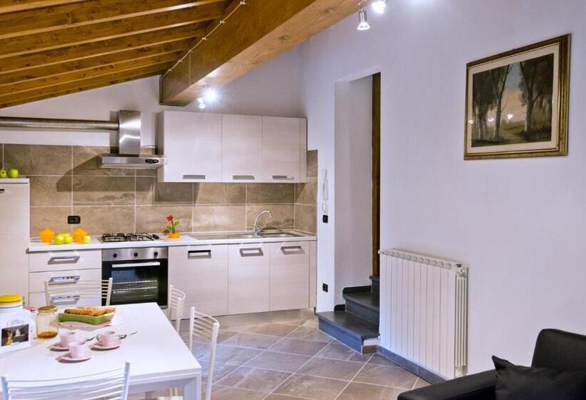 Nocleg ze śniadaniem Le Casine Del Borgo