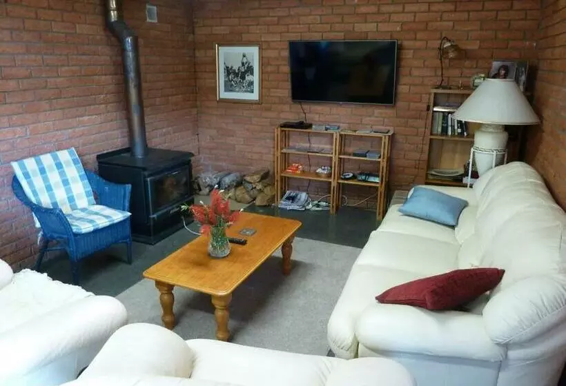 Panorama On Sorell B&b