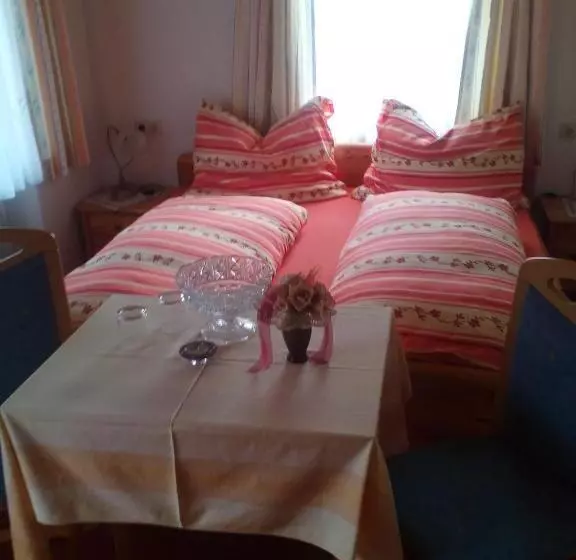 Majatalo Haus Jost Ingrid