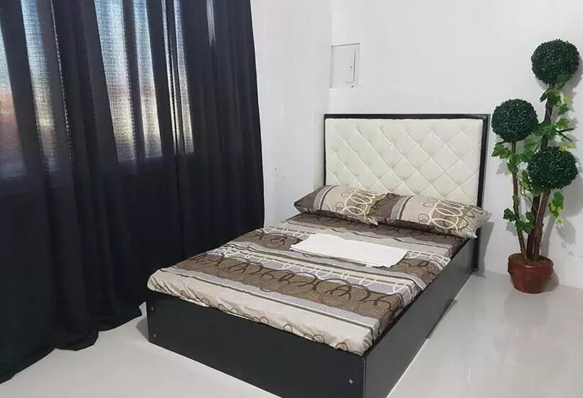 پانسیون N&j Lopez Lodging House