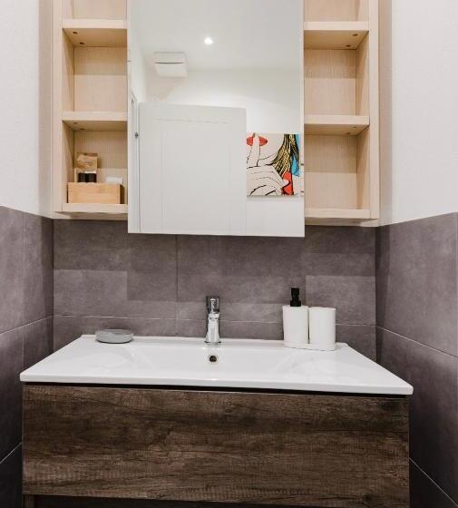 פנסיון Relax & Emozioni Rooms