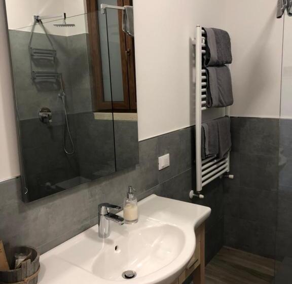 פנסיון Relax & Emozioni Rooms