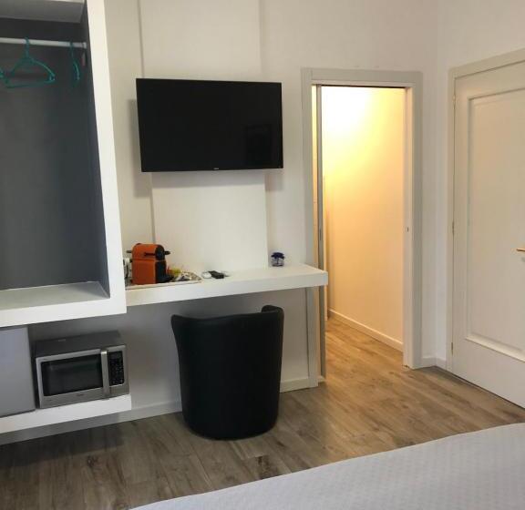 פנסיון Relax & Emozioni Rooms